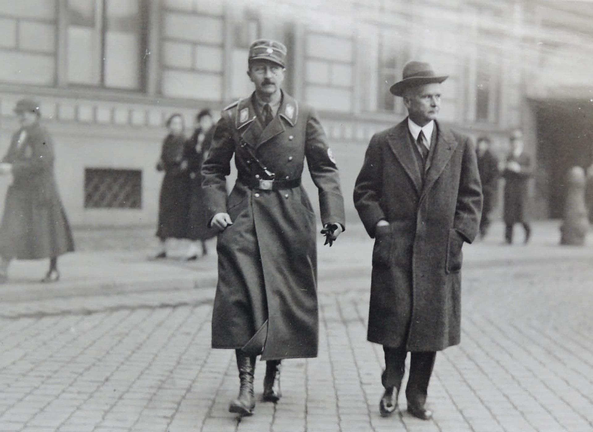 Prinz August Wilhelm Von Preussen En Eduard Von Der Heydt Berlijn